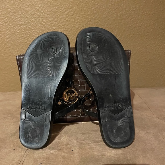 Michael Kors Flip flops - Picture 4 of 4